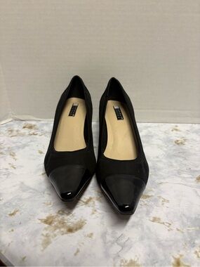 Carole Little Black Pointed Patent Cap-Toe Low Heel Pumps